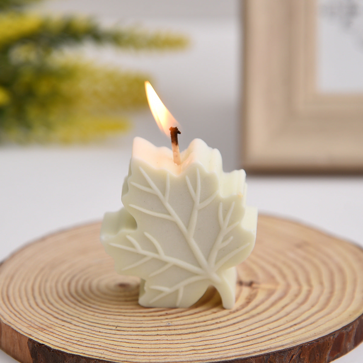Maple Leaf Handmade Scented Candle